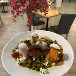 - Restauracja Sloneczna