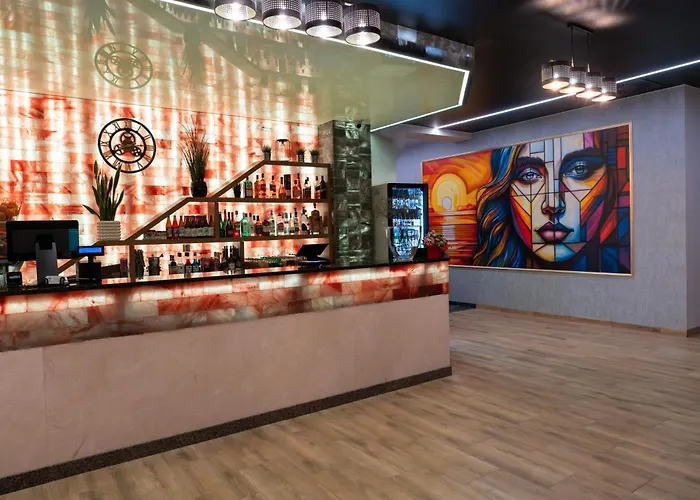 - Restauracja Sloneczna