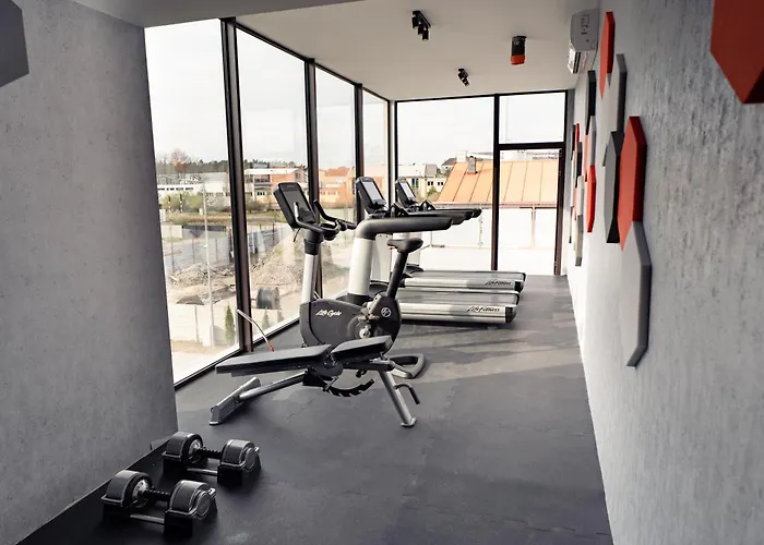 - Restauracja Sloneczna 3*