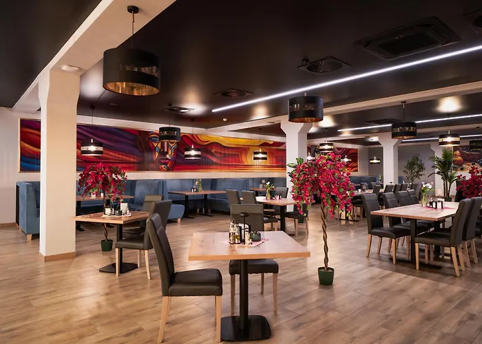 - Restauracja Sloneczna Szálloda Gostyń