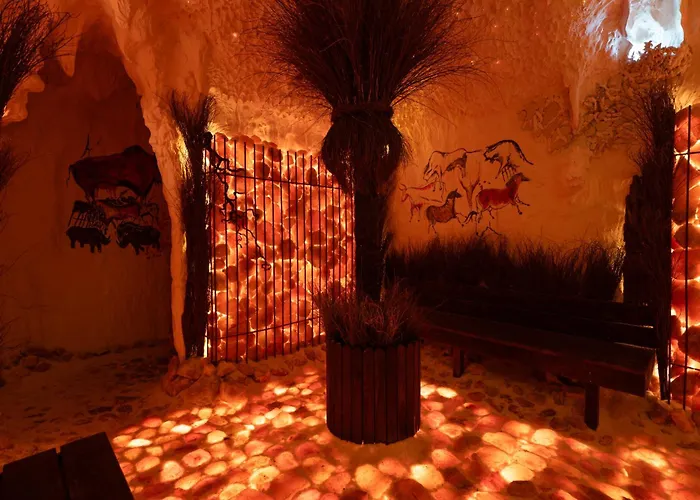 - Restauracja Sloneczna Szálloda 3*